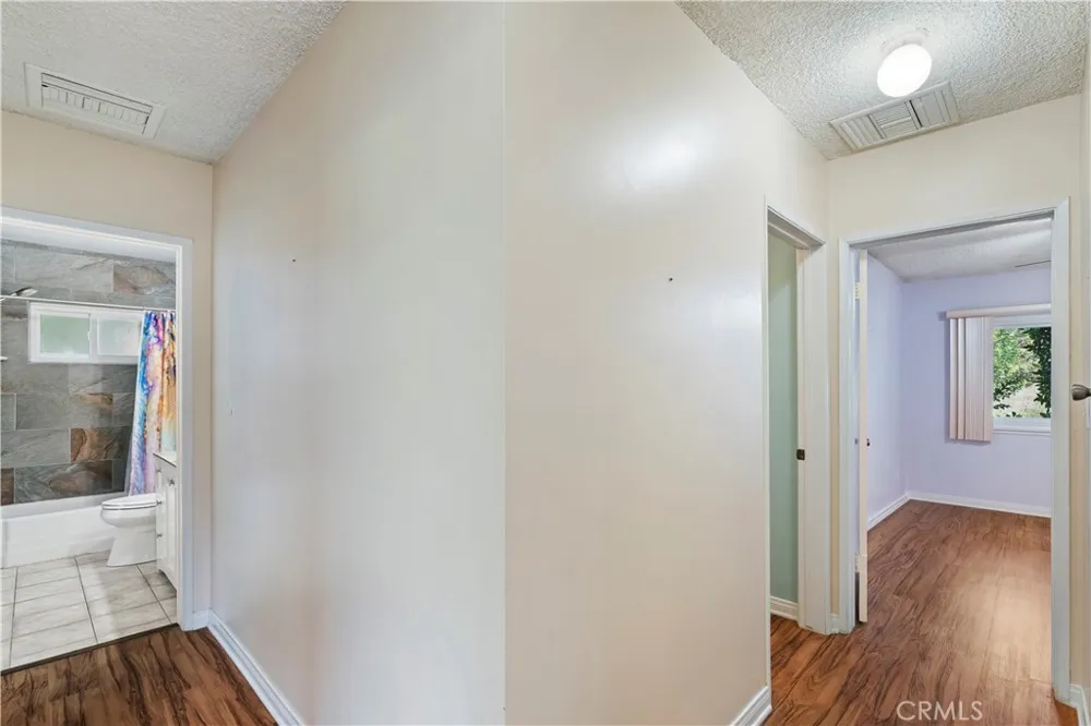 11441 Wish Avenue Granada Hills, CA 91344