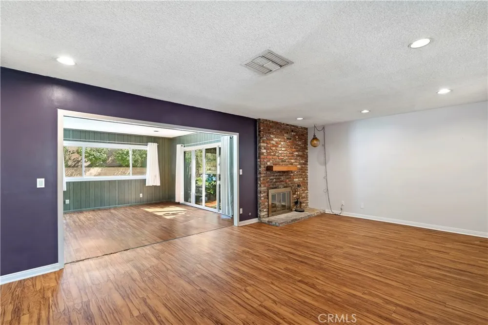 11441 Wish Avenue Granada Hills, CA 91344