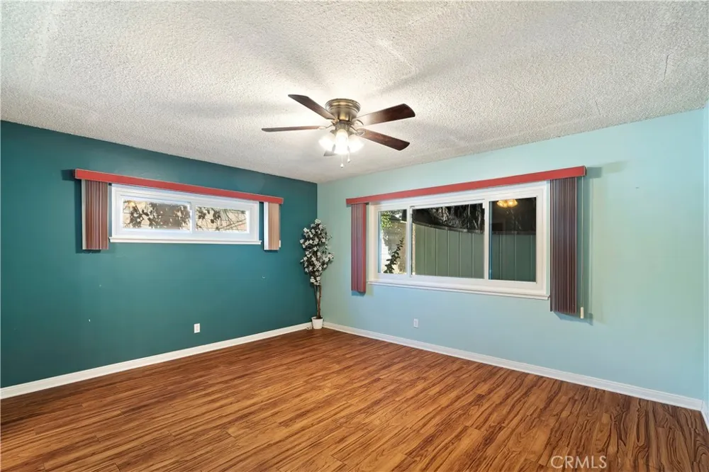 11441 Wish Avenue Granada Hills, CA 91344