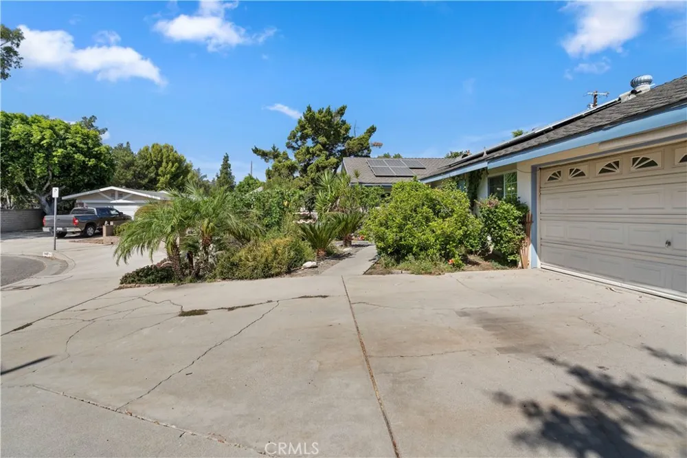 11441 Wish Avenue Granada Hills, CA 91344
