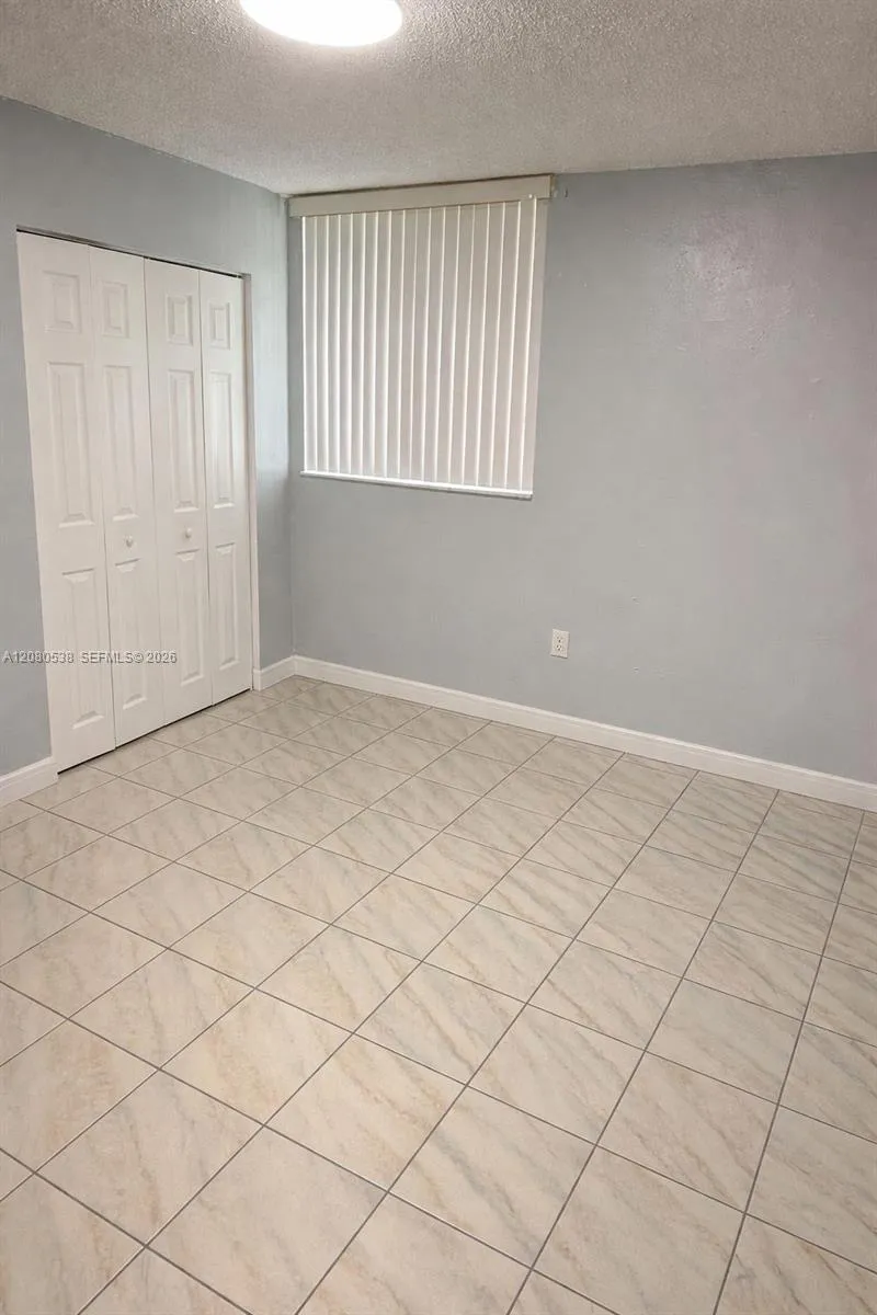 10090 NW 80th Ct #1540 Hialeah Gardens, FL 33016