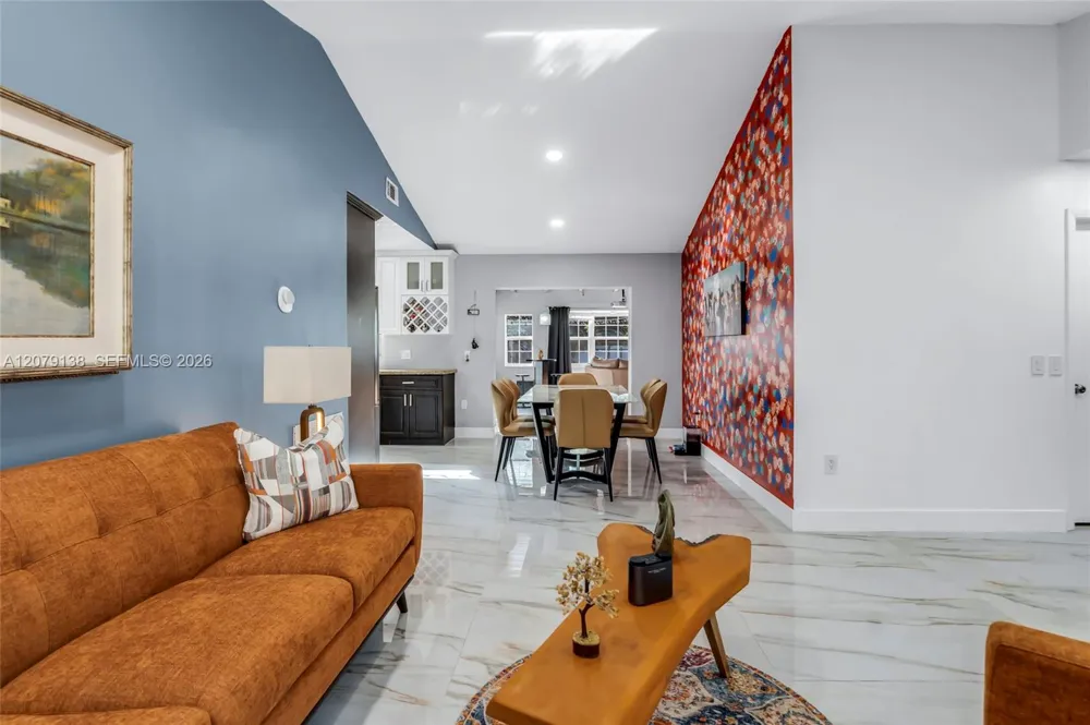 8330 NW 3rd St Pembroke Pines, FL 33024
