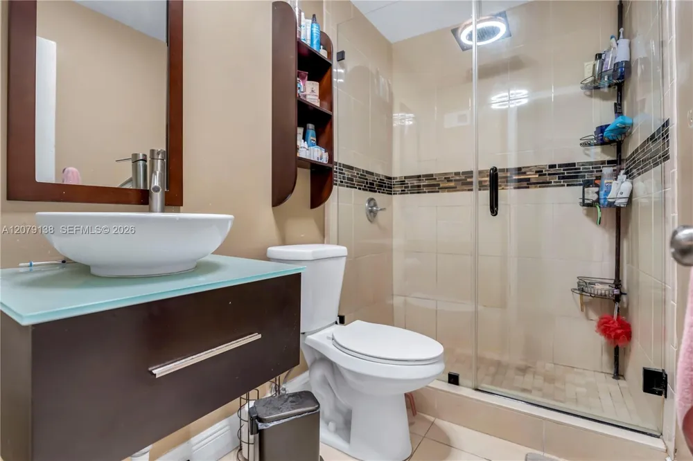 8330 NW 3rd St Pembroke Pines, FL 33024