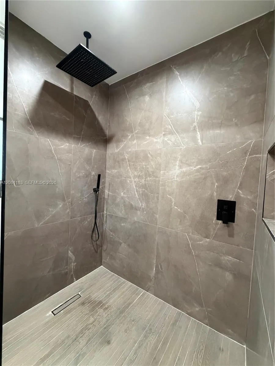 4655 SW 32nd Ave #2B Dania Beach, FL 33312