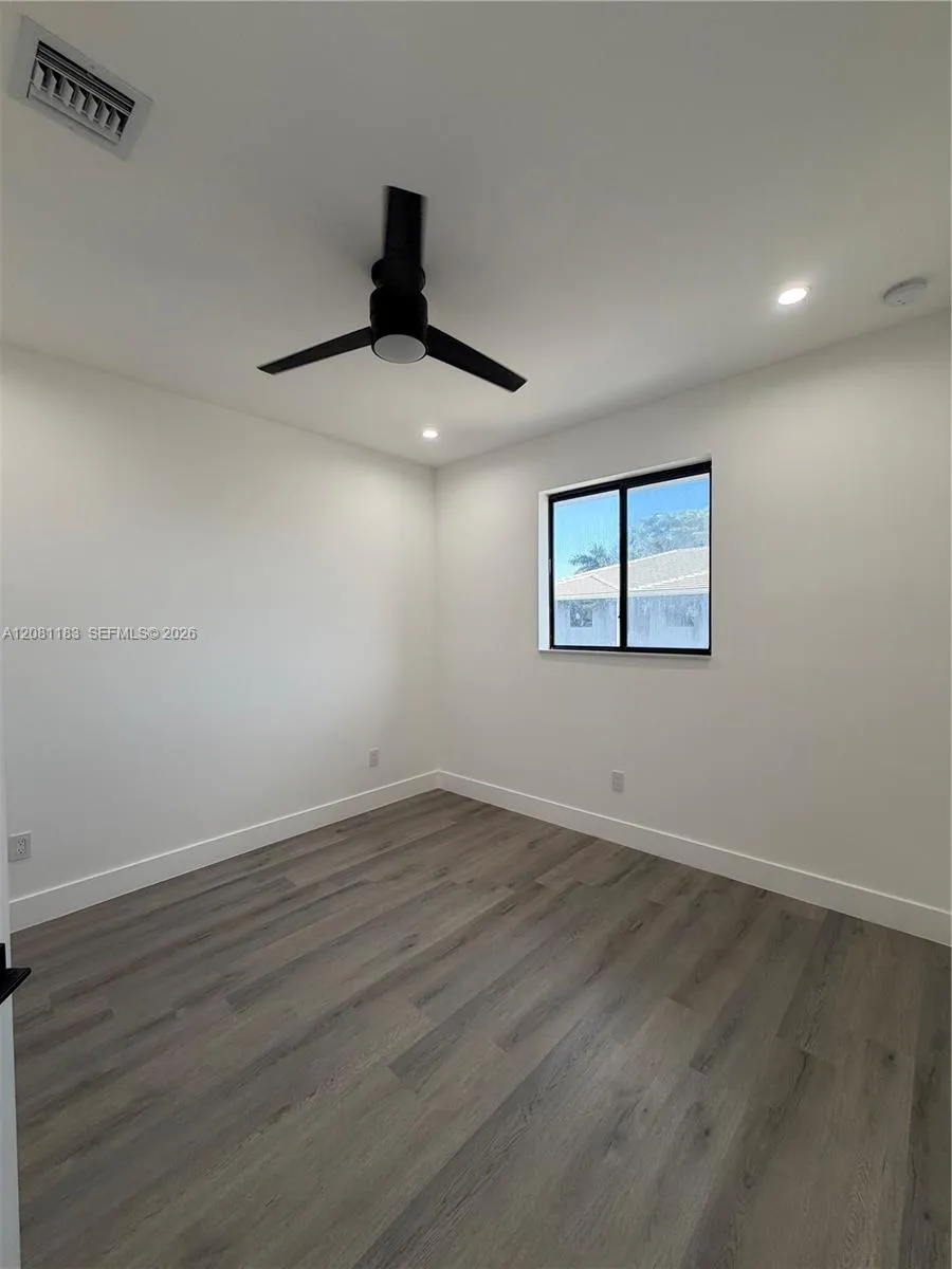 4655 SW 32nd Ave #2B Dania Beach, FL 33312
