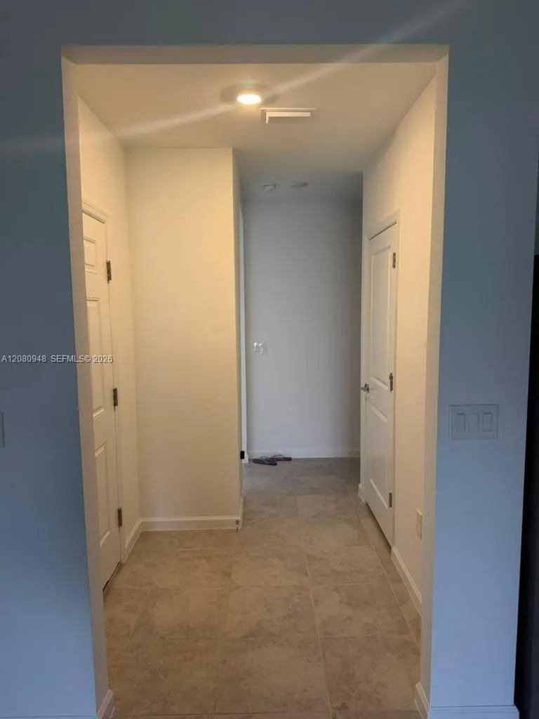 1527 Fells Cove Ln #1527 Cape Coral, FL 33909
