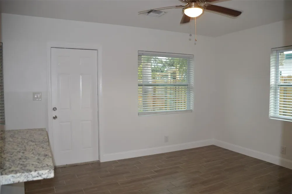 823 NE 14th Court Fort Lauderdale, FL 33304