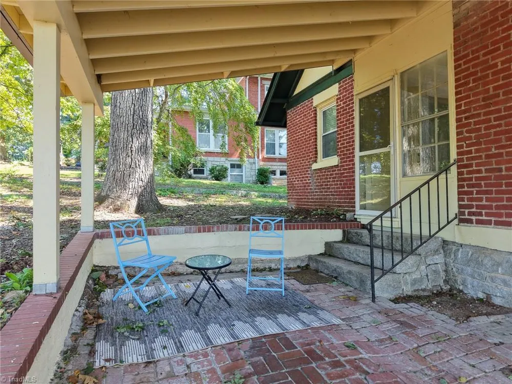 1023 Main Street Mount Airy, NC 27030