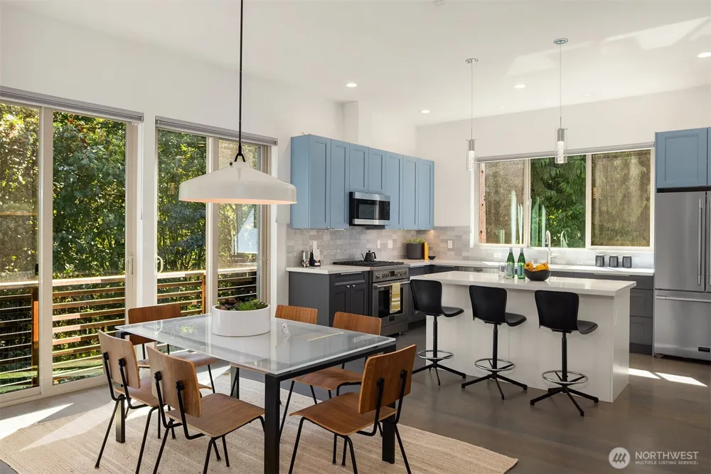 1810 SW Dakota Street Seattle, WA 98106