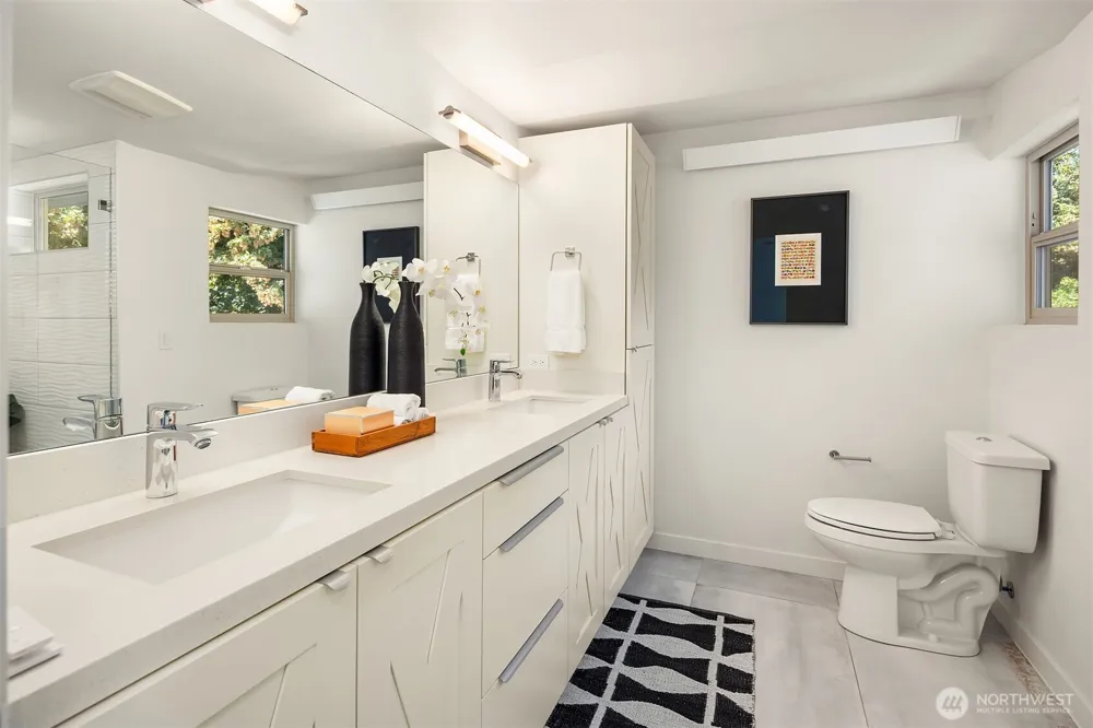 1810 SW Dakota Street Seattle, WA 98106