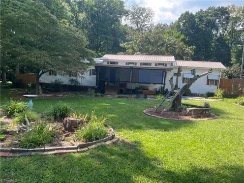 4631 Calhoun Drive