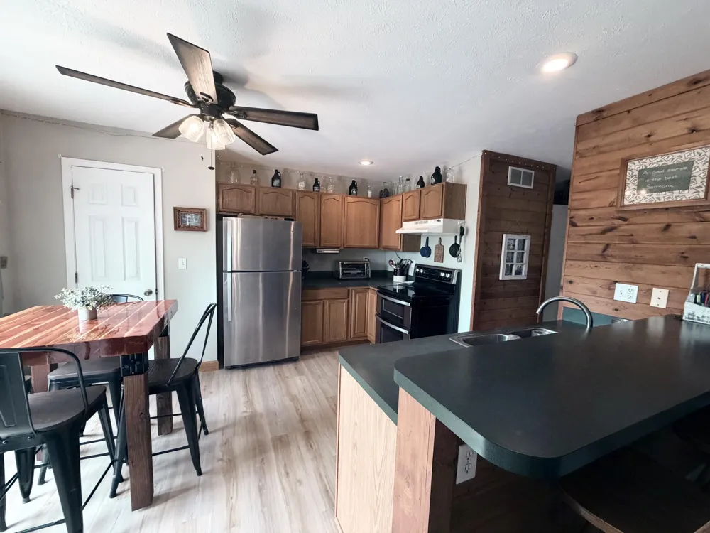 6585 Sinclair Road Bainbridge Township, MI 49111