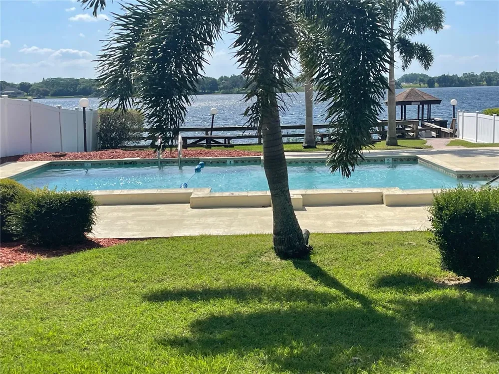 504 LAKE DEXTER BOULEVARD Winter Haven, FL 33884