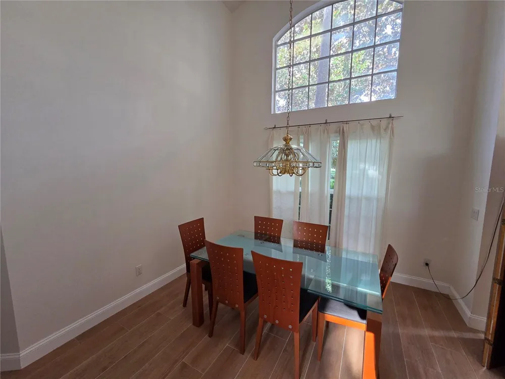 1924 AYRSHIER PLACE Oviedo, FL 32765