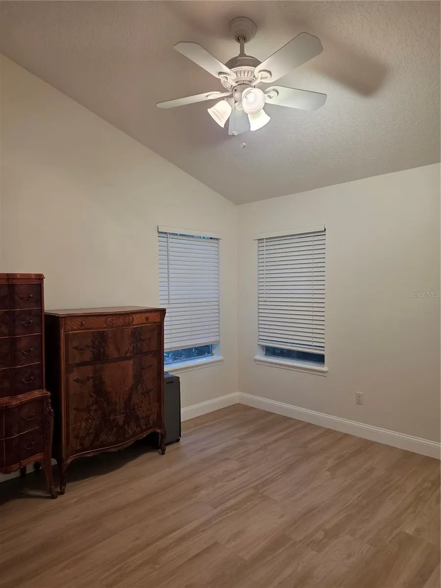 1924 AYRSHIER PLACE Oviedo, FL 32765