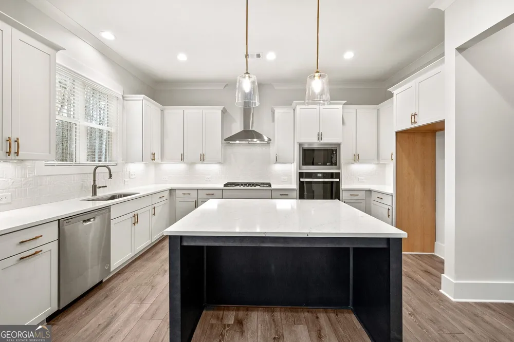3390 Hillshire DR Cumming, GA 30028
