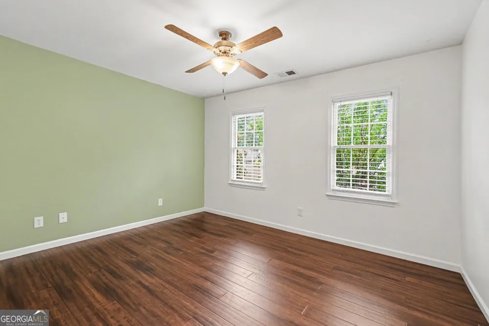 5709 Fairwood DR NW Acworth, GA 30101