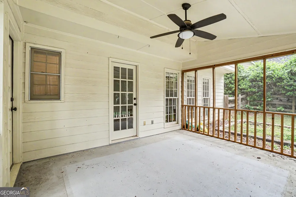 5709 Fairwood DR NW Acworth, GA 30101
