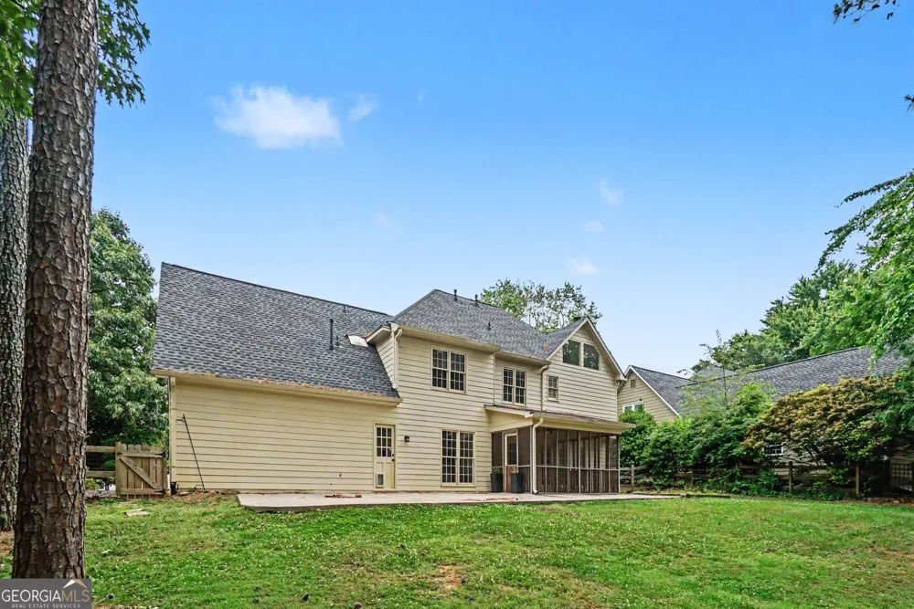 5709 Fairwood DR NW Acworth, GA 30101