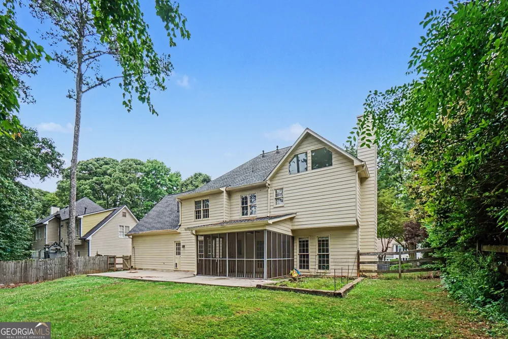 5709 Fairwood DR NW Acworth, GA 30101