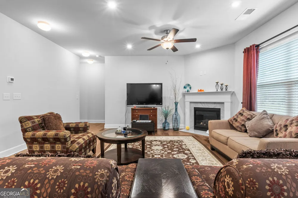 5467 Fountainhead LN Auburn, GA 30011
