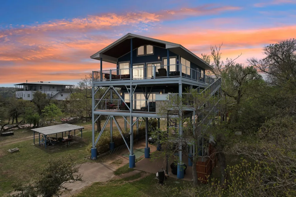 1813 Graveyard Point Road Austin, TX 78734