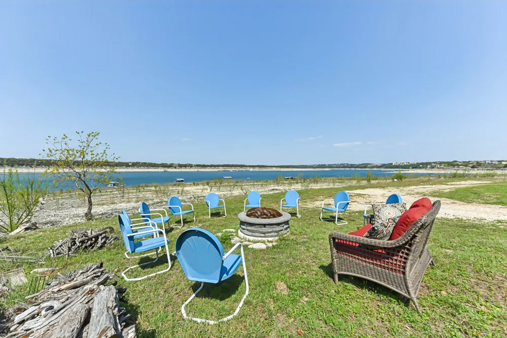 1813 Graveyard Point Road Austin, TX 78734