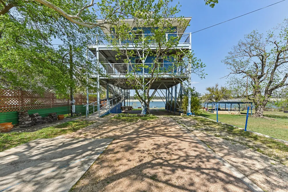 1813 Graveyard Point Road Austin, TX 78734