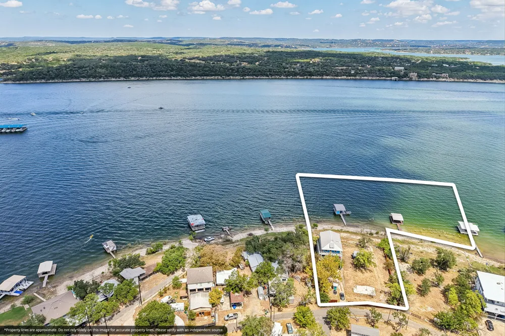 1813 Graveyard Point Road Austin, TX 78734