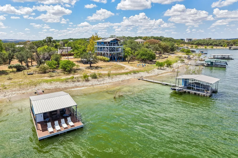 1813 Graveyard Point Road Austin, TX 78734