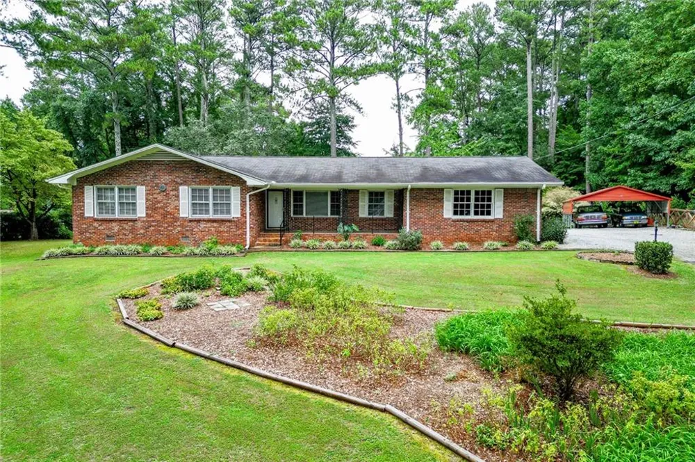 944 Beaver Ruin Road NW Lilburn, GA 30047