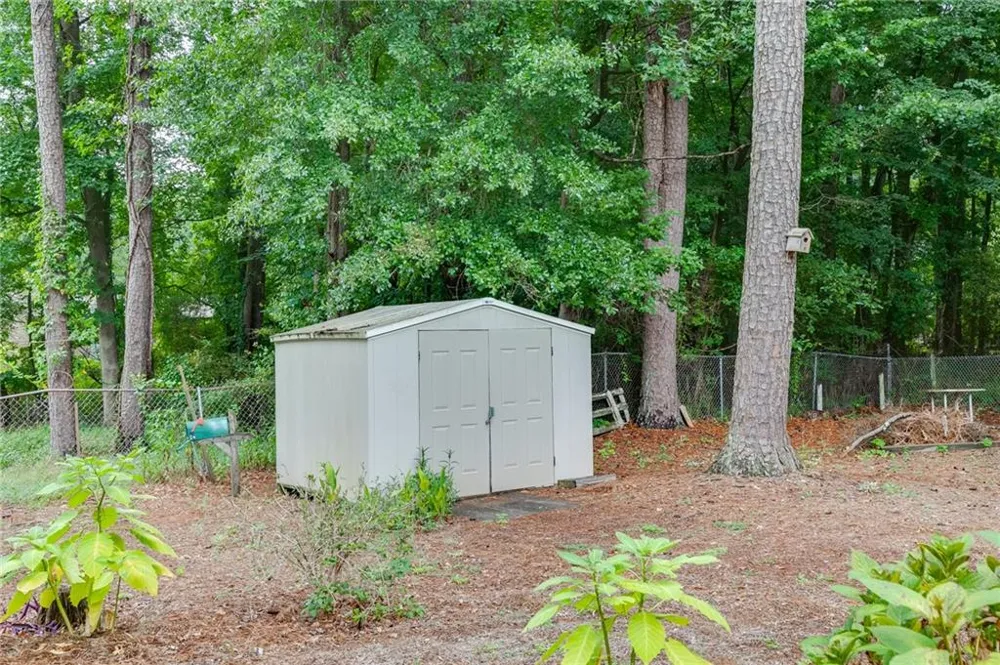 944 Beaver Ruin Road NW Lilburn, GA 30047