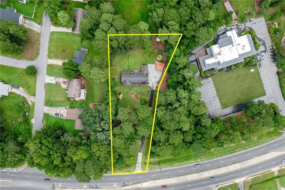 944 Beaver Ruin Road NW Lilburn, GA 30047