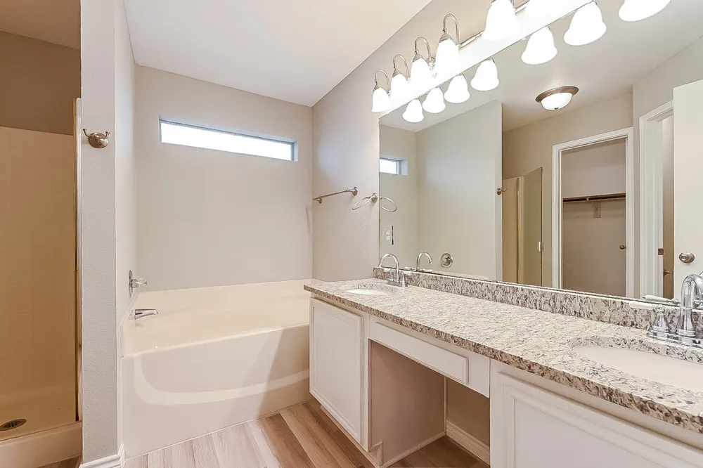 1731 Reynolds Street Lancaster, TX 75134