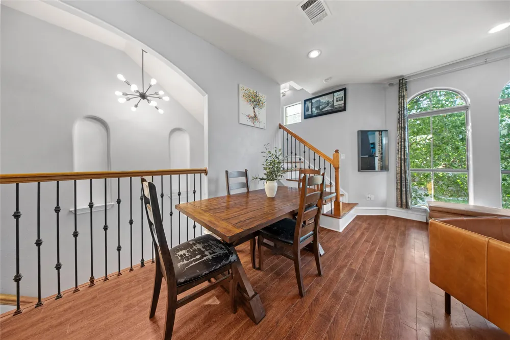 2022 Fitzhugh Avenue #B Dallas, TX 75204