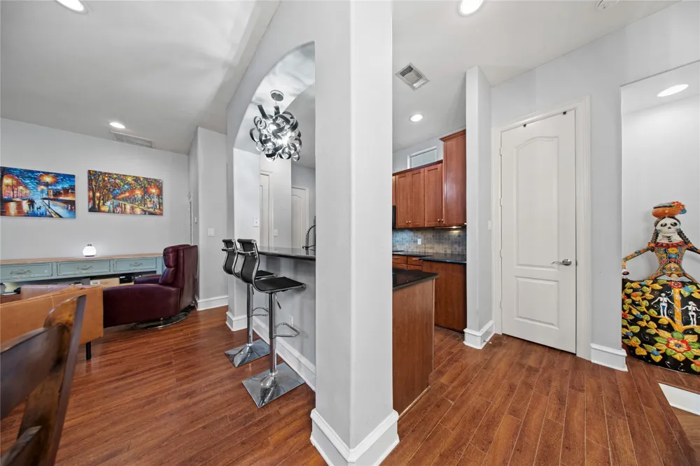2022 Fitzhugh Avenue #B Dallas, TX 75204