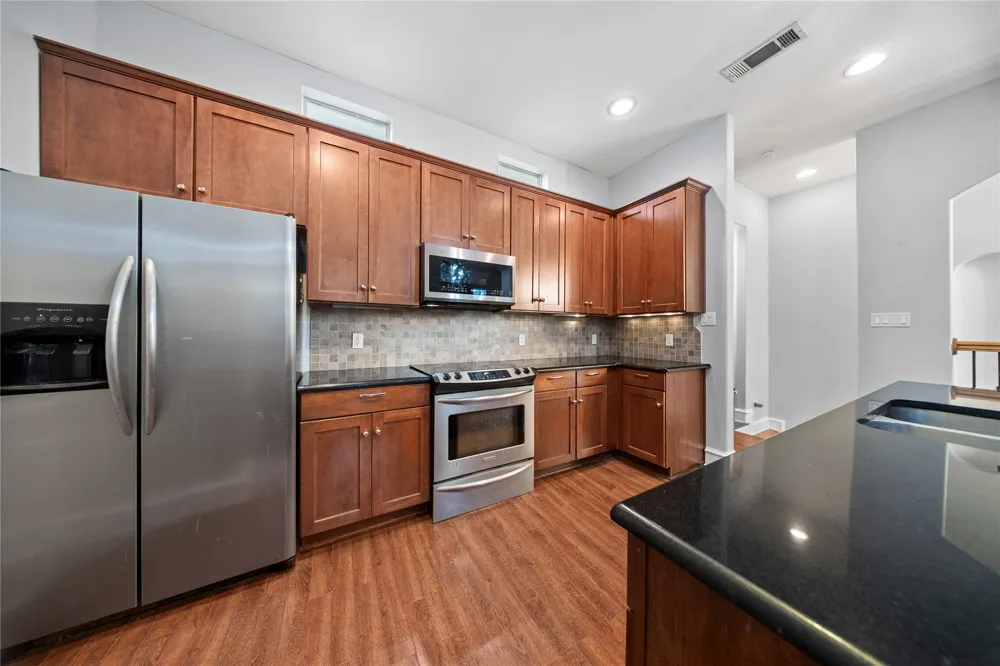 2022 Fitzhugh Avenue #B Dallas, TX 75204