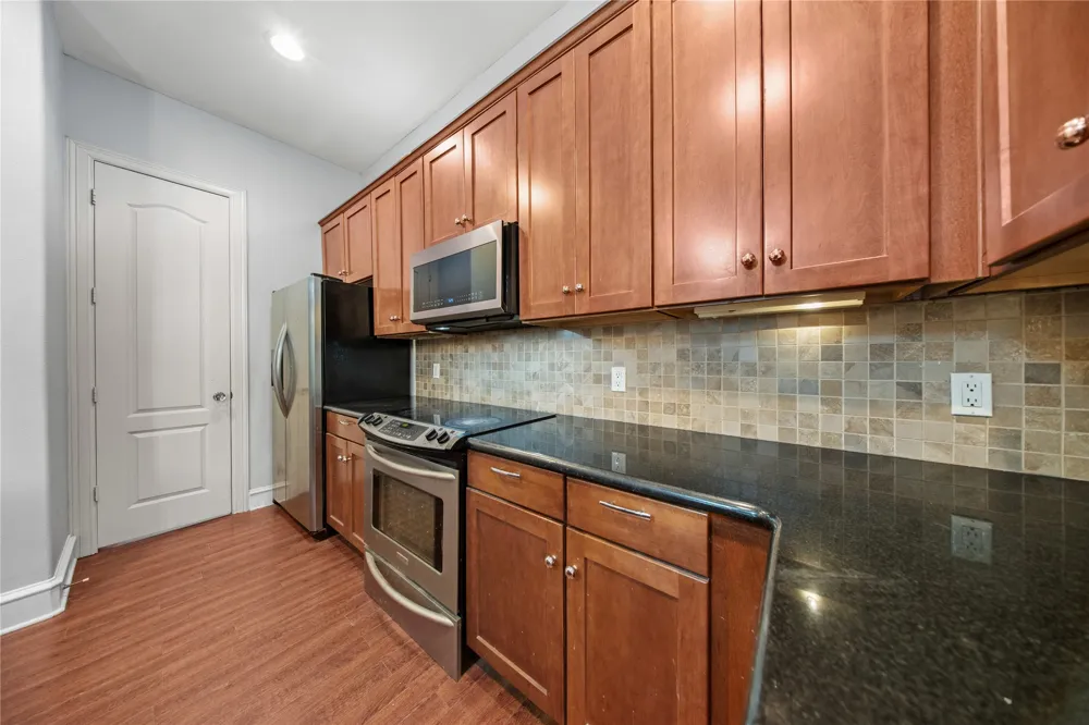 2022 Fitzhugh Avenue #B Dallas, TX 75204