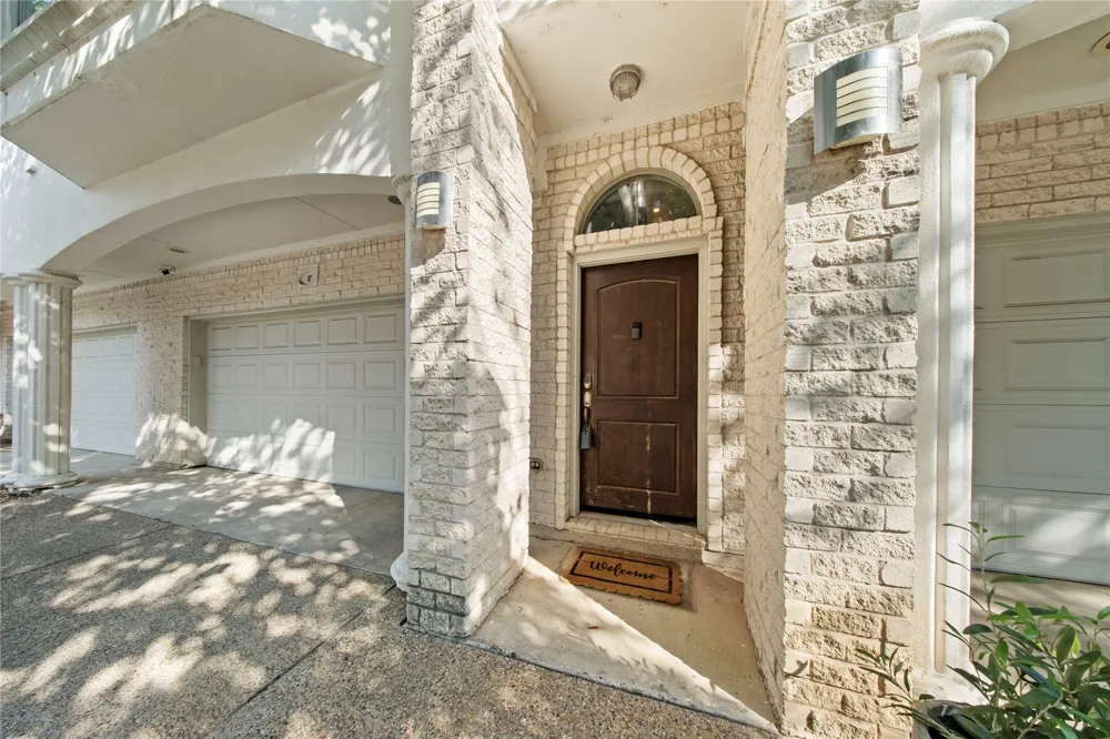 2022 Fitzhugh Avenue #B Dallas, TX 75204
