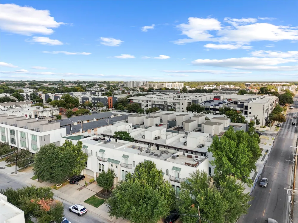 2022 Fitzhugh Avenue #B Dallas, TX 75204