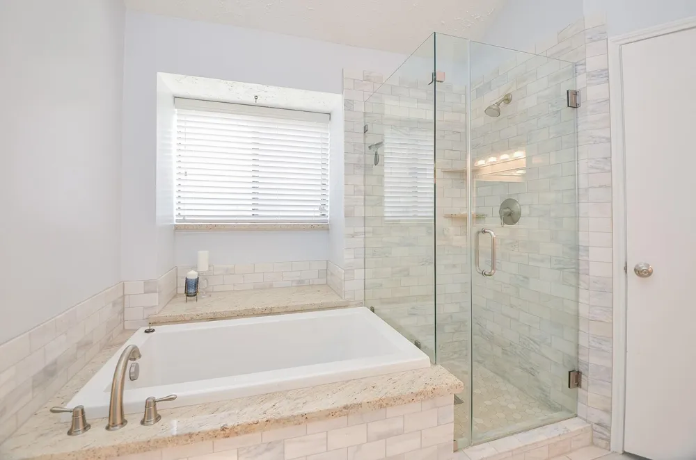 2115 Echo Ridge Sugar Land, TX 77478