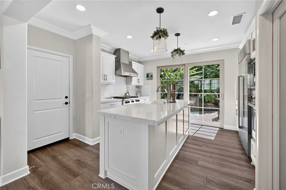 154 Via Galicia San Clemente, CA 92672