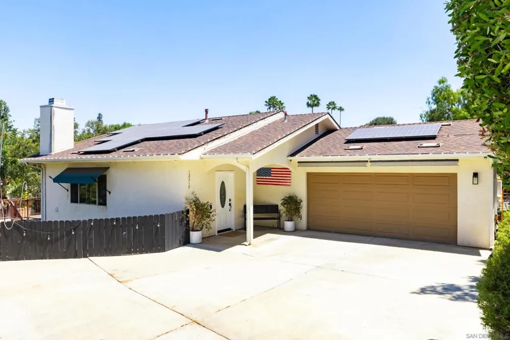 12312 Sunbrite Lane Lakeside, CA 92040