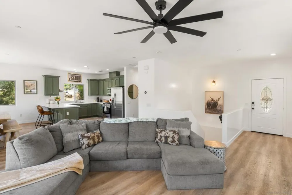 12312 Sunbrite Lane Lakeside, CA 92040