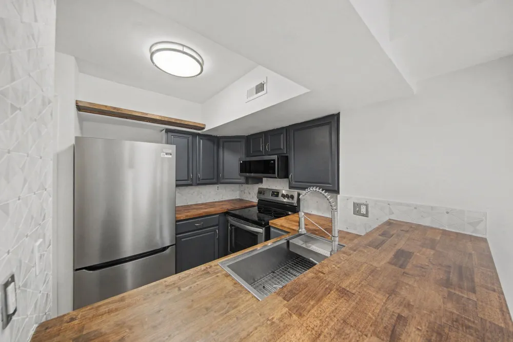 300 Briarcrest Drive #140 Ann Arbor, MI 48104