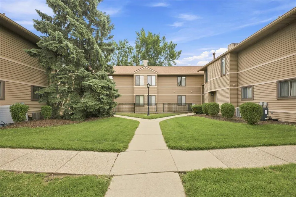 300 Briarcrest Drive #140 Ann Arbor, MI 48104