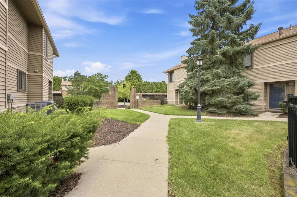 300 Briarcrest Drive #140 Ann Arbor, MI 48104