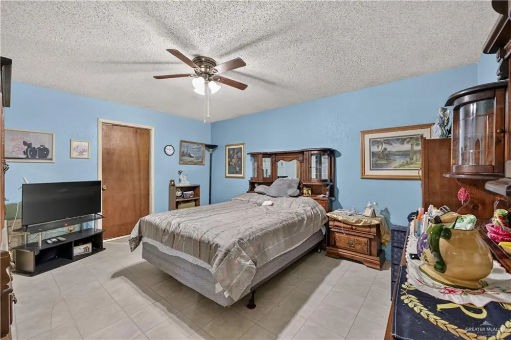 710 Padre Avenue Weslaco, TX 78596