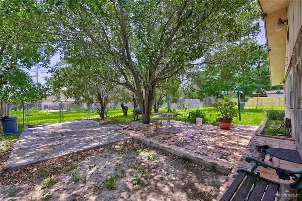 710 Padre Avenue Weslaco, TX 78596