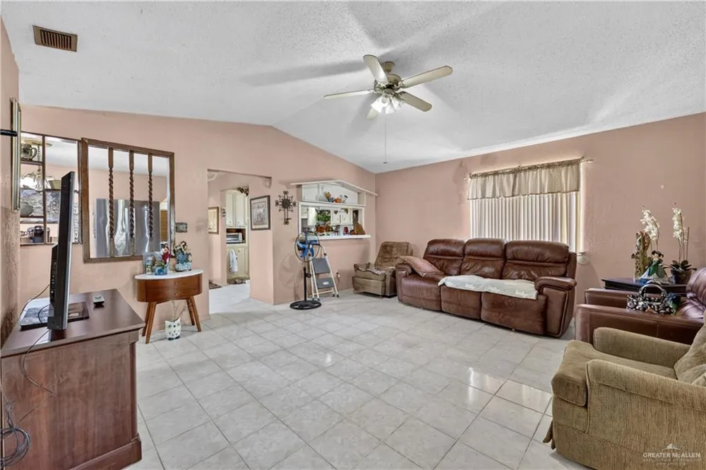 710 Padre Avenue Weslaco, TX 78596